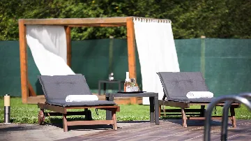 4-Bedroom Villa with Sports & Heated Pool in Feričanci