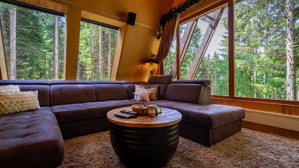 Two-Bedroom Villa with Fireplace in Mrkopalj