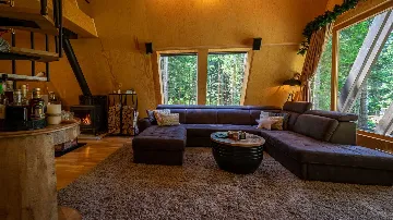 Two-Bedroom Villa with Fireplace in Mrkopalj