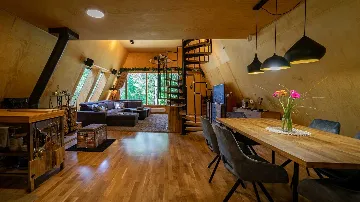 Two-Bedroom Villa with Fireplace in Mrkopalj