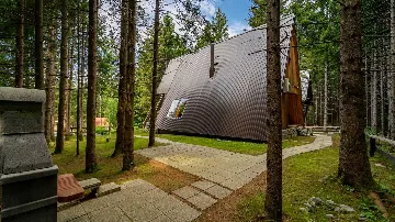 Two-Bedroom Villa with Fireplace in Mrkopalj