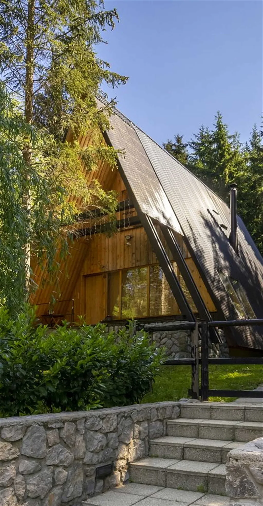 Two-Bedroom Villa with Fireplace in Mrkopalj