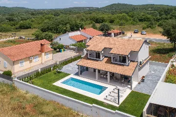 3-Bedroom Villa for 6 in Rovinjsko selo