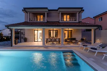 3-Bedroom Villa for 6 in Rovinjsko selo