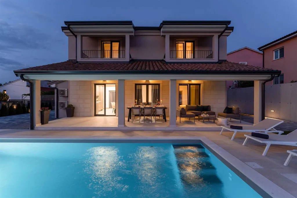 3-Bedroom Villa for 6 in Rovinjsko selo