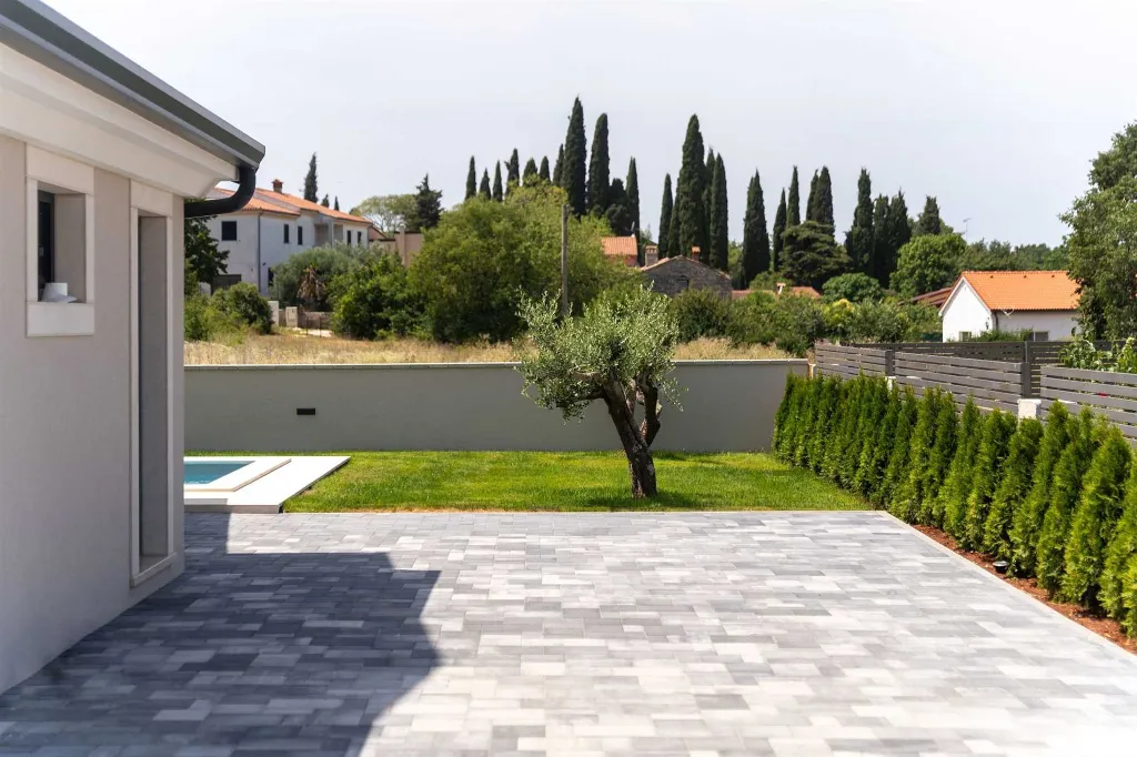 3-Bedroom Villa for 6 in Rovinjsko selo