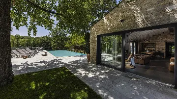 Villa with Pool in Brajkovići for 8 Guests