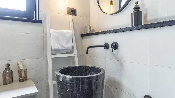 Villa with Pool in Brajkovići for 8 Guests