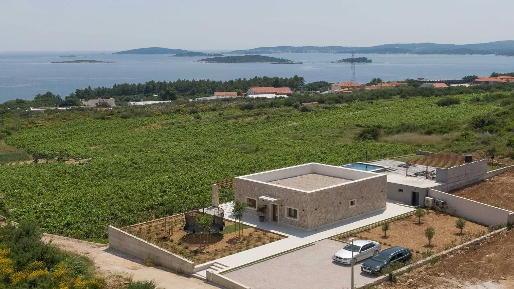 Orebić Villa for Up to 8 Guests with Infinity Pool