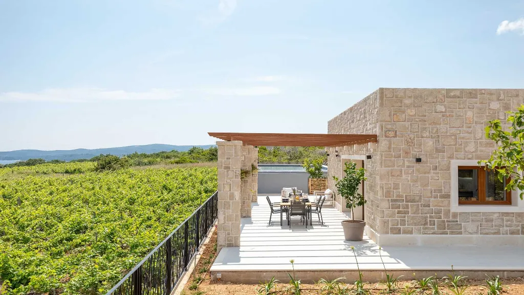 Orebić Villa for Up to 8 Guests with Infinity Pool
