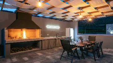 Orebić Villa for Up to 8 Guests with Infinity Pool