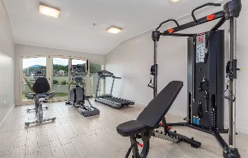 Villa in Veprinac for 10 Guests with Pool