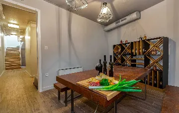 Sea View Villa in Veprinac for 8 Guests