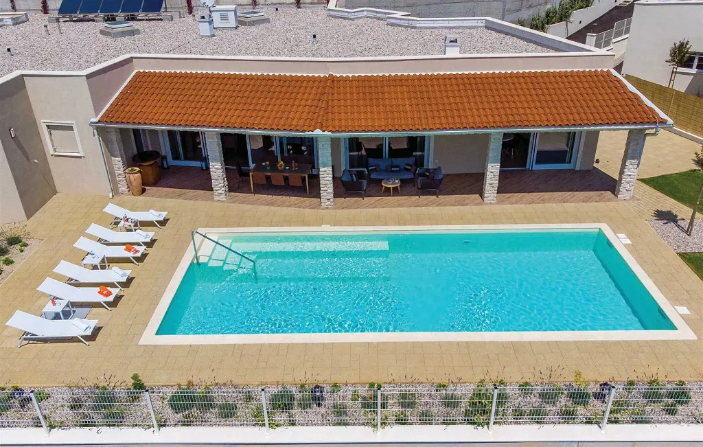 Sea View Villa in Veprinac for 8 Guests