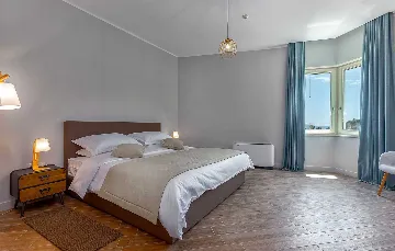 Sea View Villa in Veprinac for 8 Guests