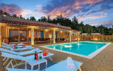 Sea View Villa in Veprinac for 8 Guests