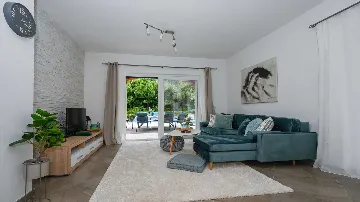 5-Bedroom Villa in Gruda, Croatia