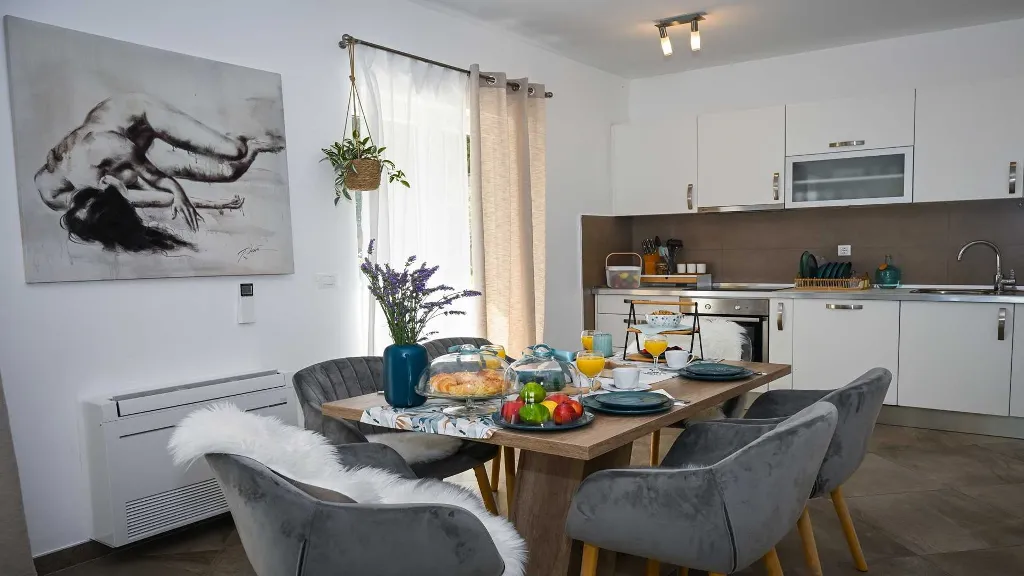5-Bedroom Villa in Gruda, Croatia
