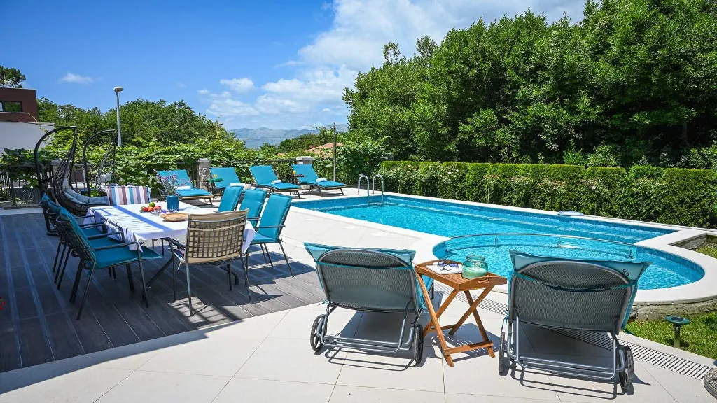 5-Bedroom Villa in Gruda, Croatia
