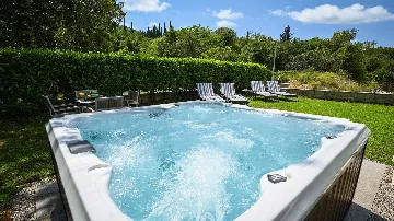 5-Bedroom Villa in Gruda, Croatia