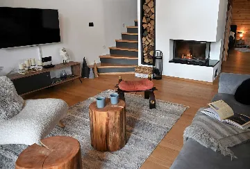 Villa with Sauna in Stari Laz for 8 Guests