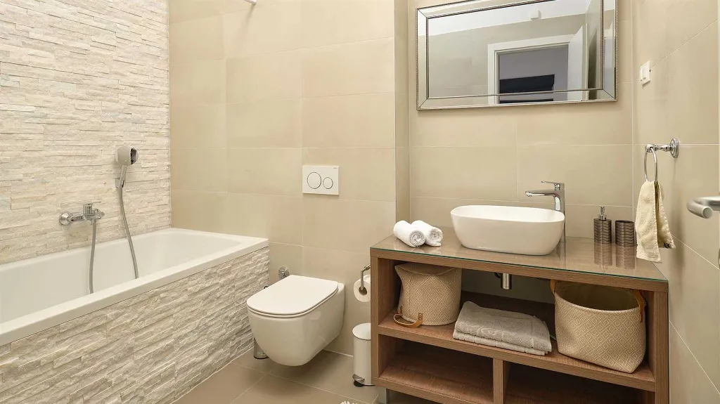 Villa for 10 Guests in Podstrana