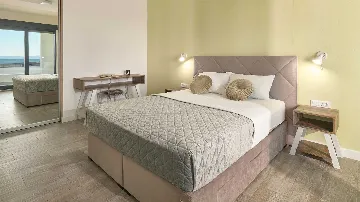 Villa for 10 Guests in Podstrana