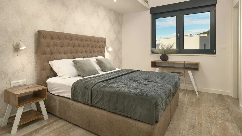 Villa for 10 Guests in Podstrana