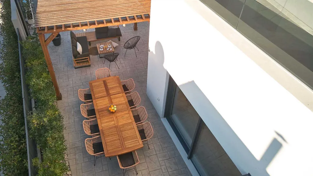 Villa for 10 Guests in Podstrana