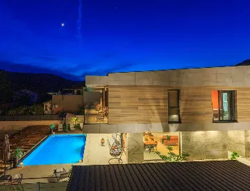 4-Bedroom Villa in Baška for 8 Guests