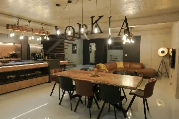 4-Bedroom Villa with Pool in Baška