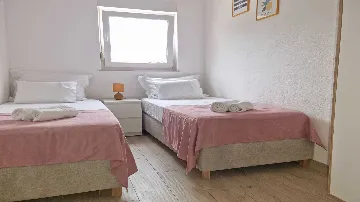 Kaštel Novi Villa for up to 16 guests