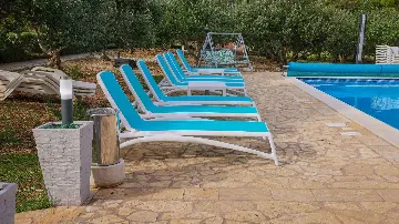 Kaštel Novi Villa for up to 16 guests