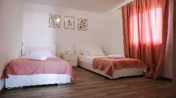 Kaštel Novi Villa for up to 16 guests