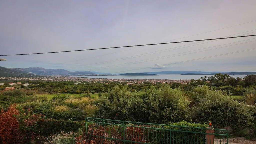 Kaštel Novi Villa for up to 16 guests
