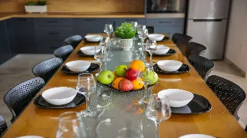 Kaštel Novi Villa for up to 16 guests