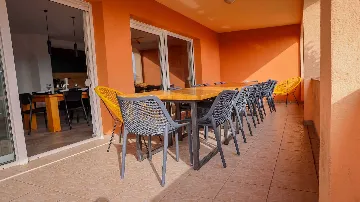 Kaštel Novi Villa for up to 16 guests