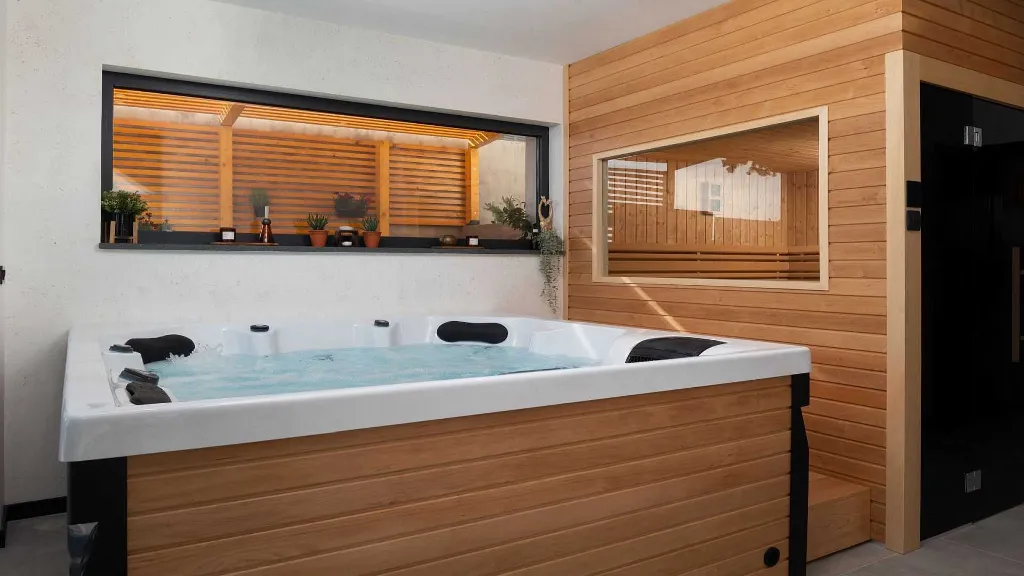 Spacious 6-Bedroom Villa in Starigrad, Croatia