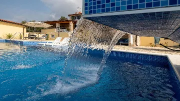 4-Bedroom Villa for 10 Guests in Barbariga