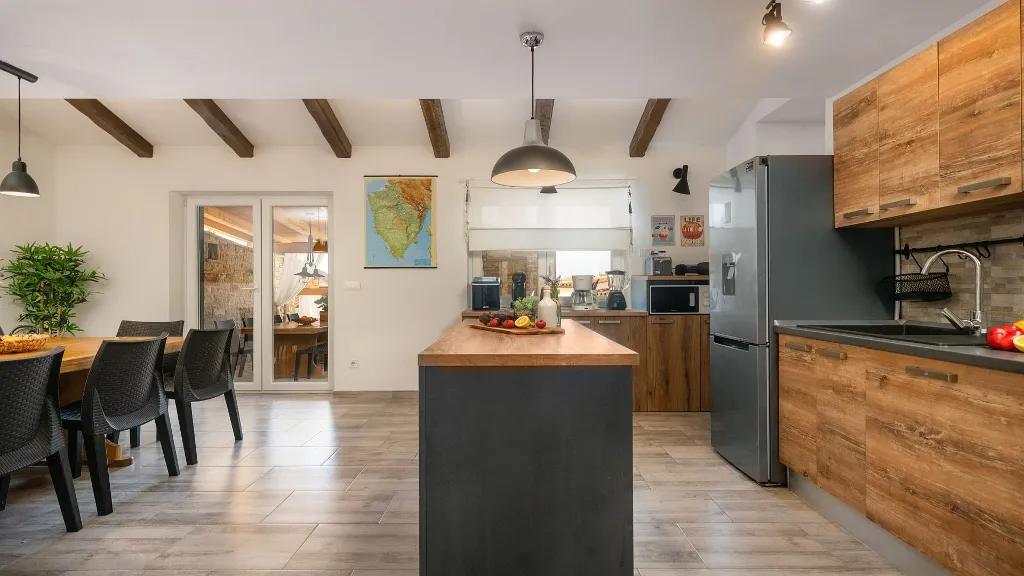 4-Bedroom Villa for 10 Guests in Barbariga