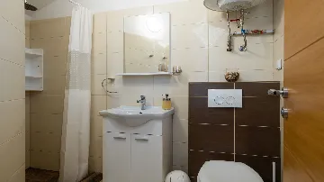 4-Bedroom Villa for 10 Guests in Barbariga