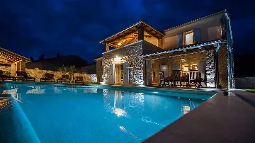 4-Bedroom Villa in Bale, Croatia (Up to 10 Guests)