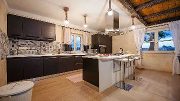 4-Bedroom Villa in Bale, Croatia (Up to 10 Guests)