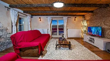 4-Bedroom Villa in Bale, Croatia (Up to 10 Guests)