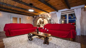 4-Bedroom Villa in Bale, Croatia (Up to 10 Guests)