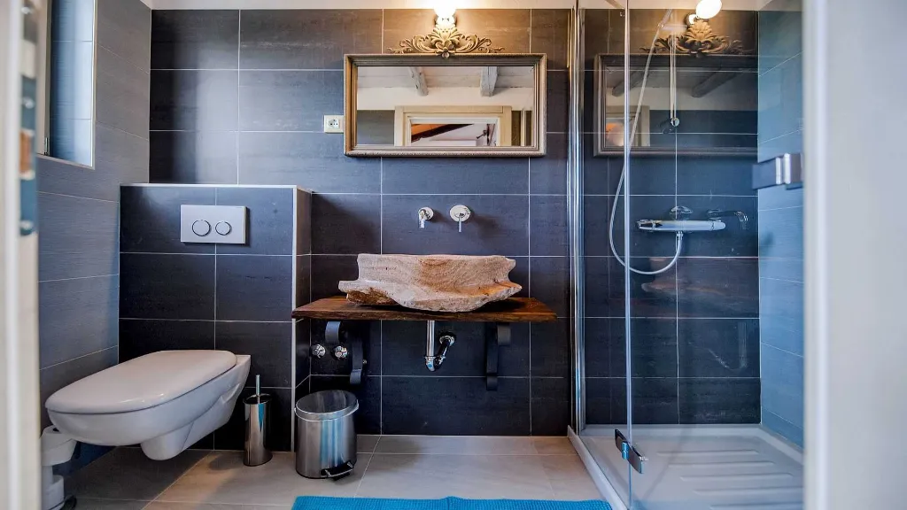 4-Bedroom Villa in Bale, Croatia (Up to 10 Guests)