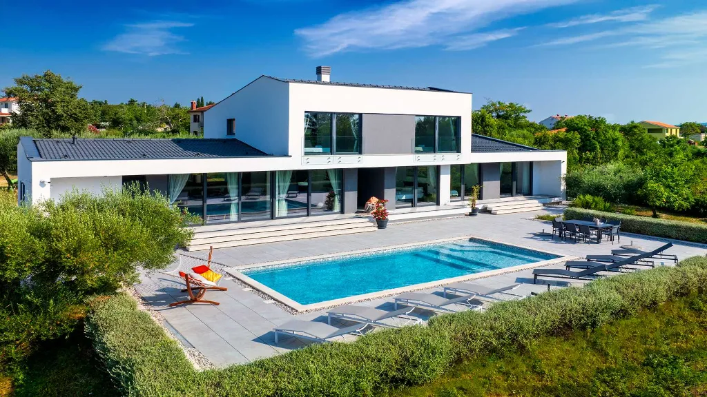 Rakalj Villa for Up to 8 Guests
