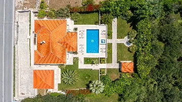 Trsteno 6-Bedroom Villa for up to 12 Guests