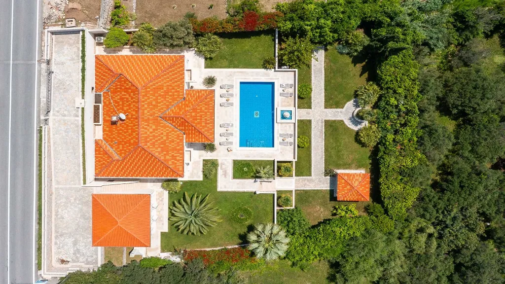 Trsteno 6-Bedroom Villa for up to 12 Guests