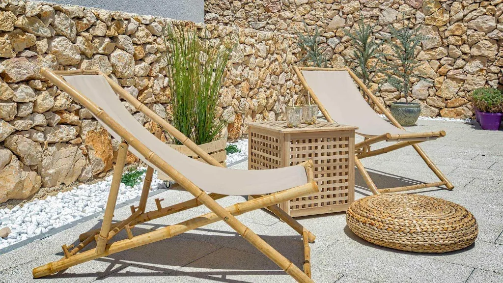 4-Bedroom Villa in Metajna for up to 10 Guests